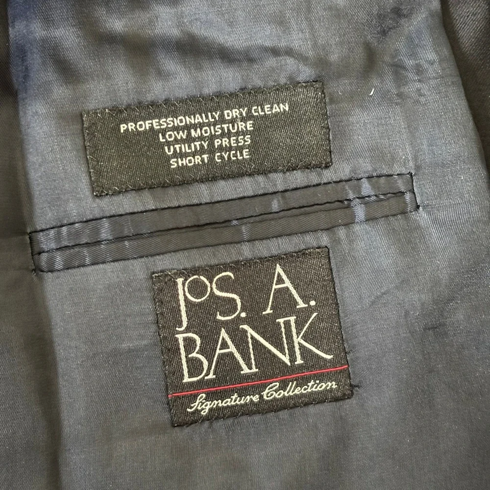Jos A Bank Signature Collection 100% Wool Pinstripe Sport Coat Sz 44‎ Black